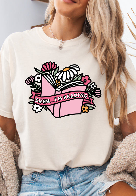 Floral Shh I’m Reading Shirt – Comfort Colors